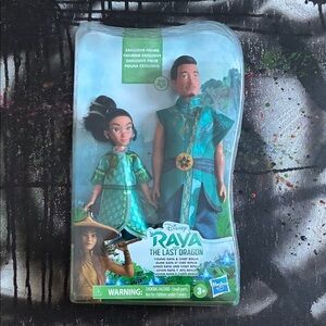 Disney Raya and the Last Dragon Doll Set - Blue and Green